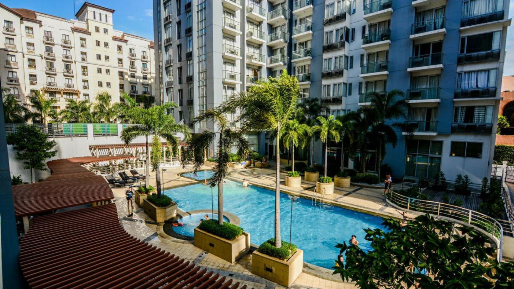 One Palm Tree Villas Condominium - Studio 7Th Fl With Balcony - Across Terminal 3 Airport Pasay Exteriör bild