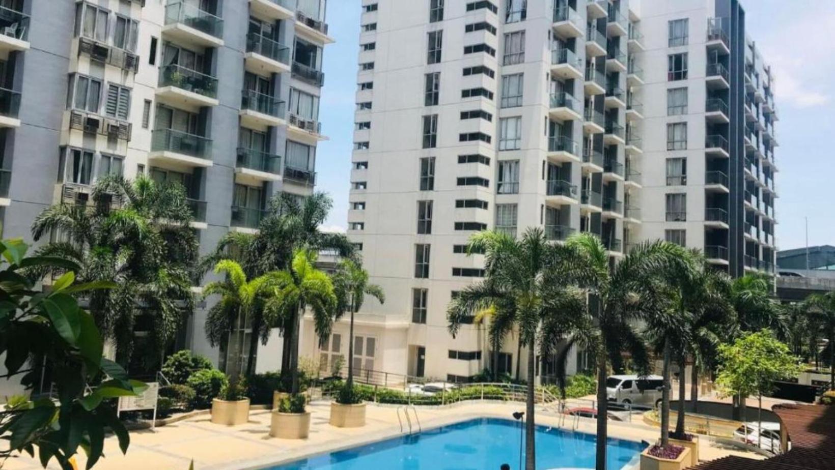 One Palm Tree Villas Condominium - Studio 7Th Fl With Balcony - Across Terminal 3 Airport Pasay Exteriör bild