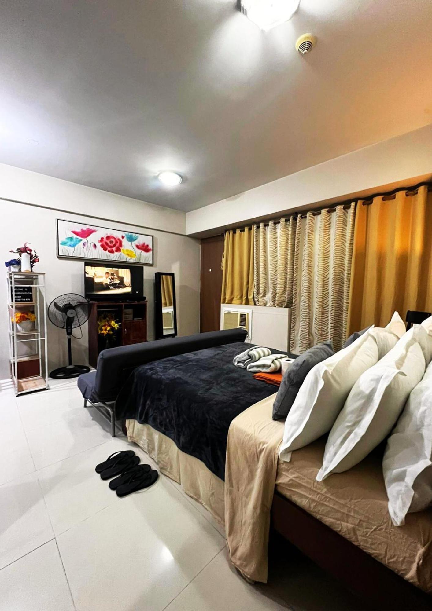 One Palm Tree Villas Condominium - Studio 7Th Fl With Balcony - Across Terminal 3 Airport Pasay Exteriör bild